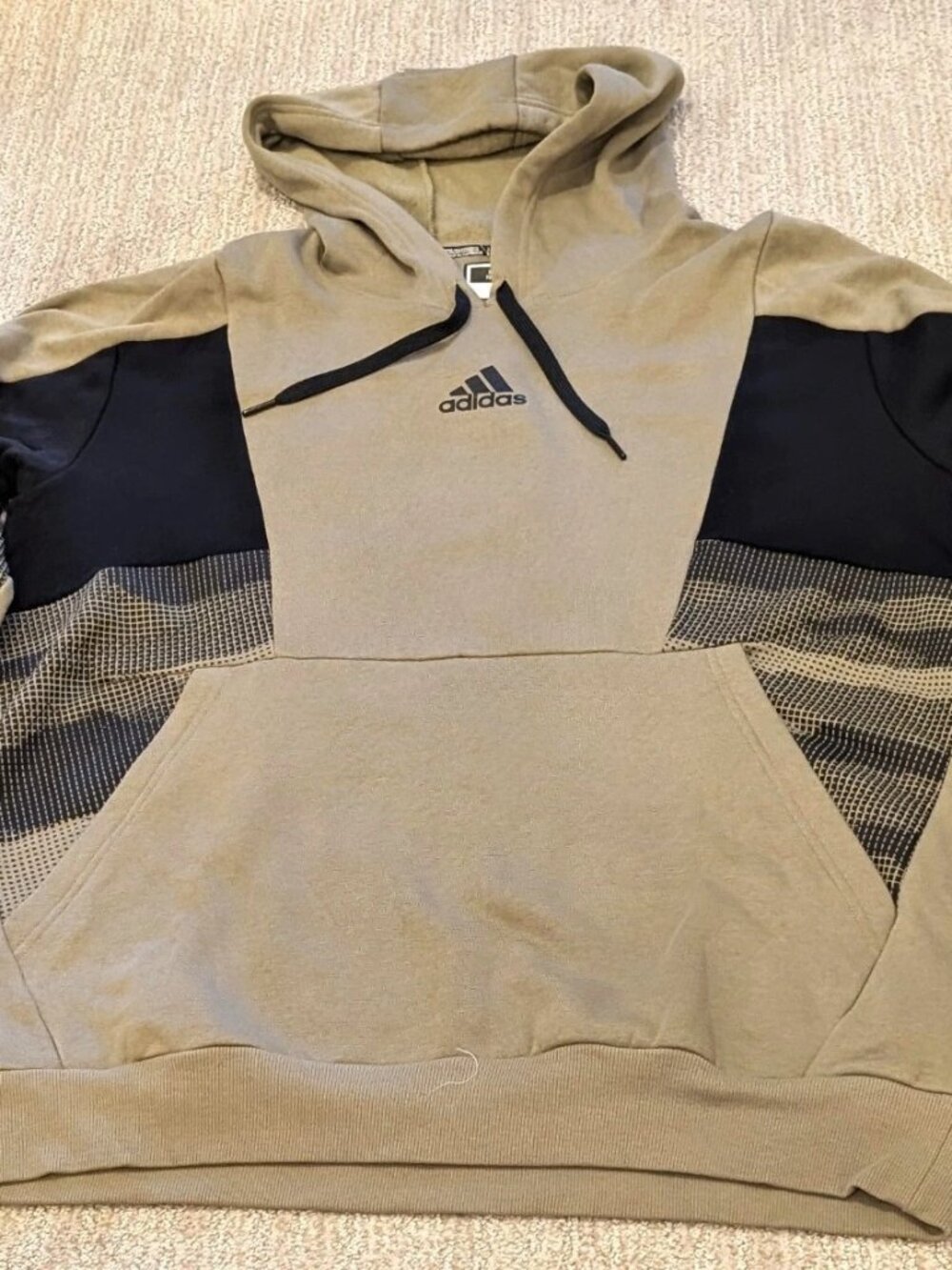 Adidas Mens Colorblock Camo Grid Hoodie Large Olive Khaki Black Pullover NWT